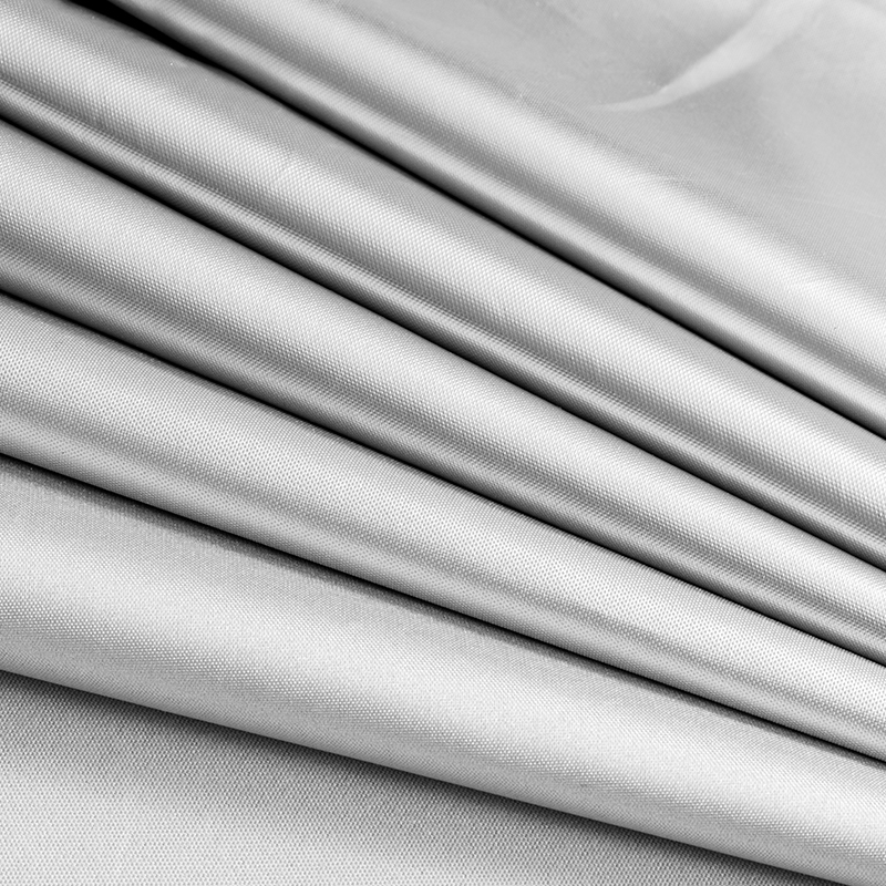 ผ้าแพรแข็งสีเคลือบสีเงิน-07